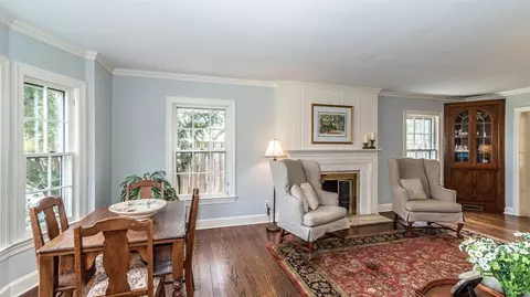 2122 Devonshire Rd, Ann Arbor, MI 48104 photo 5