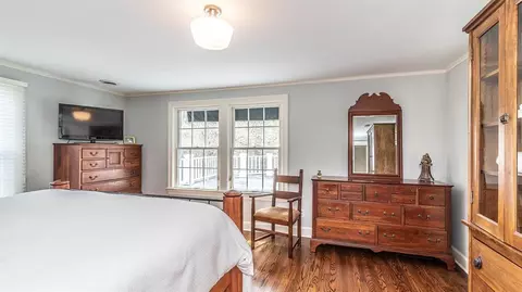 2122 Devonshire Rd, Ann Arbor, MI 48104 photo 32