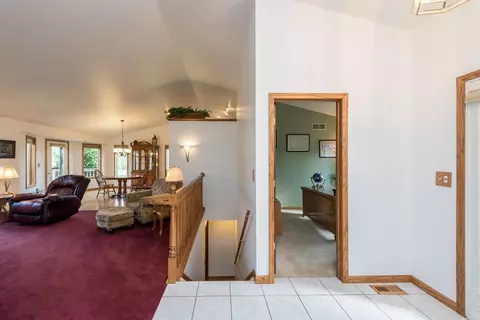 7569 Napoleon Rd, Jackson, MI 49201 photo 3