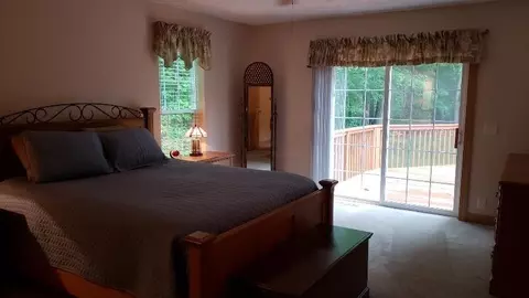 23255 Bohn Rd, Belleville, MI 48111 photo 15