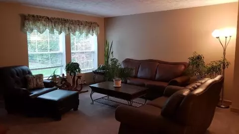 23255 Bohn Rd, Belleville, MI 48111 photo 13