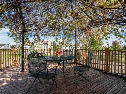 2891 Silver Spring Dr, Ann Arbor, MI 48103 photo 40