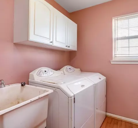 2891 Silver Spring Dr, Ann Arbor, MI 48103 photo 17