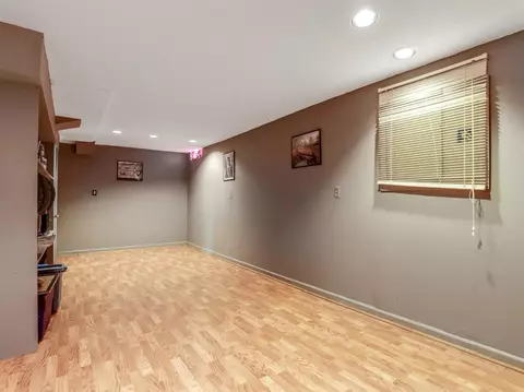 2891 Silver Spring Dr, Ann Arbor, MI 48103 photo 32