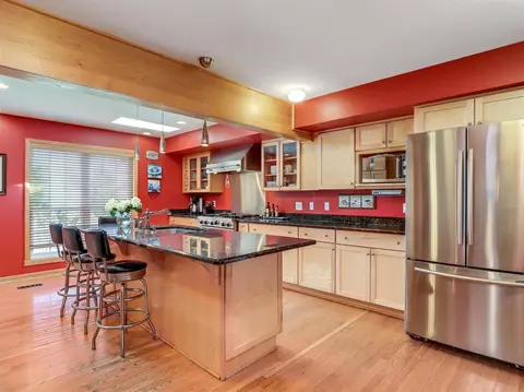 2891 Silver Spring Dr, Ann Arbor, MI 48103 photo 4