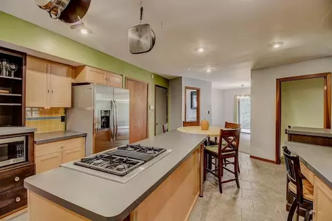 8032 Donovan Rd, Dexter, MI 48130 photo 9