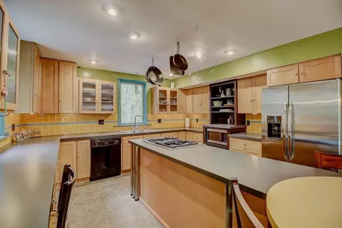 8032 Donovan Rd, Dexter, MI 48130 photo 5
