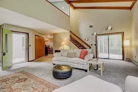 8032 Donovan Rd, Dexter, MI 48130 photo 4