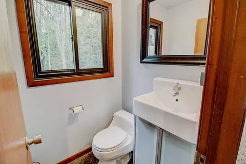 8032 Donovan Rd, Dexter, MI 48130 photo 12