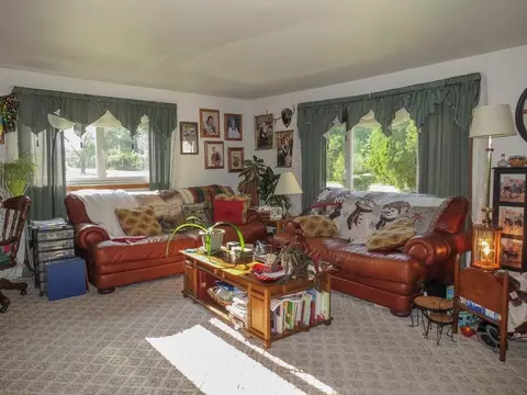8286 Liss Rd, Willis, MI 48191 photo 12