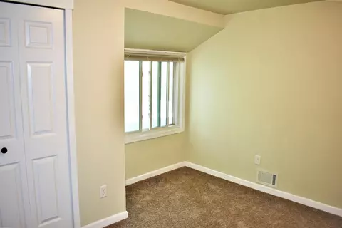 115 E Main St, Milan, MI 48160 photo 25