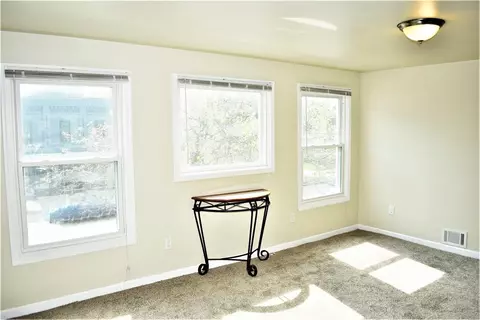 115 E Main St, Milan, MI 48160 photo 16