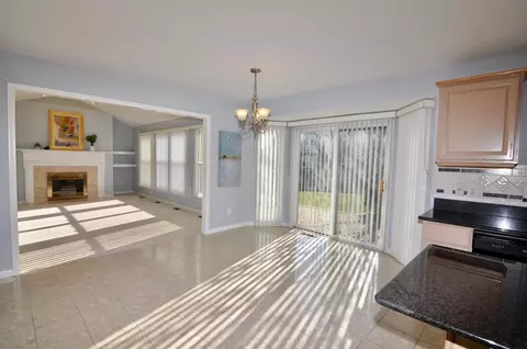 129 Pinehurst Dr, Canton, MI 48188 photo 19