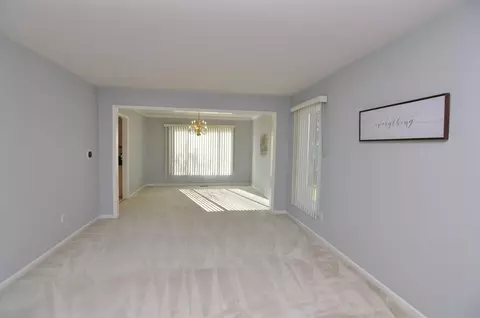 129 Pinehurst Dr, Canton, MI 48188 photo 11
