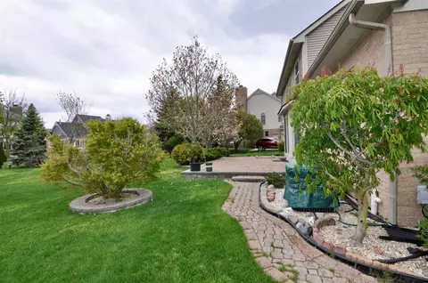 129 Pinehurst Dr, Canton, MI 48188 photo 60