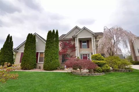 129 Pinehurst Dr, Canton, MI 48188 photo 2