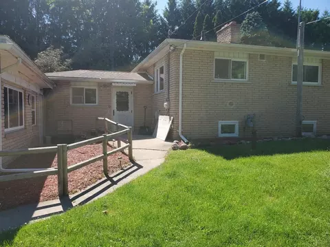 9340 Liss Rd, Willis, MI 48191 photo 3