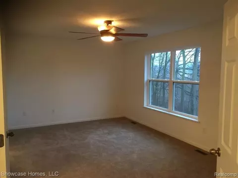 726 Forest St, Dundee, MI 48131 photo 8