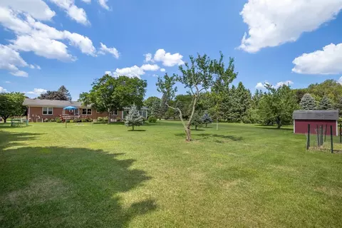 2360 Weber Dr, Dexter, MI 48130 photo 6