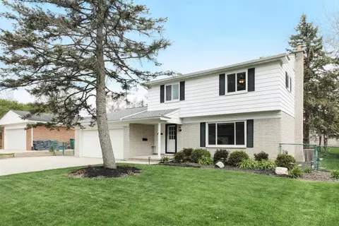 481 Springbrook Cres, Saline, MI 48176 photo 1