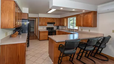 5808 N Maple Rd, Saline, MI 48176 photo 13