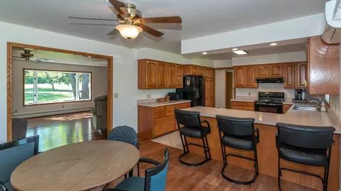 5808 N Maple Rd, Saline, MI 48176 photo 12