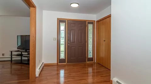 5808 N Maple Rd, Saline, MI 48176 photo 6