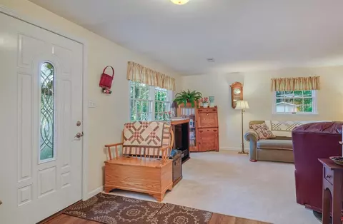 6900 Eastbourne Dr, Gregory, MI 48137 photo 6