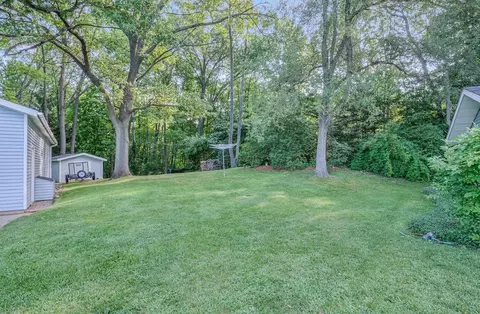 6900 Eastbourne Dr, Gregory, MI 48137 photo 20