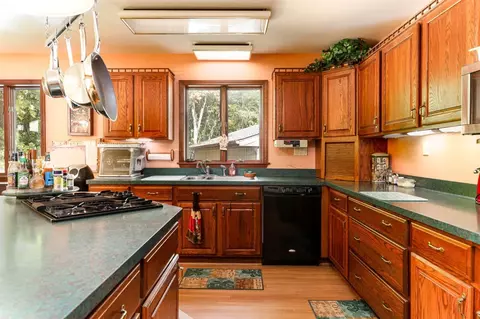 7290 S Draper Rd, Jackson, MI 49201 photo 12