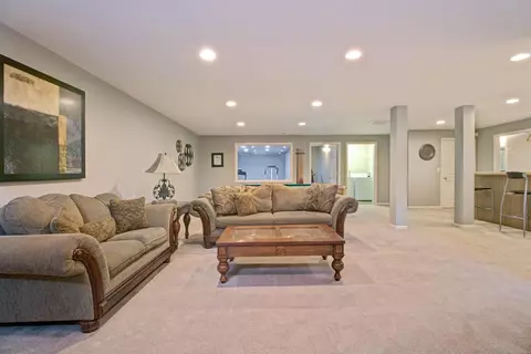 1826 Brookview Dr, Saline, MI 48176 photo 36