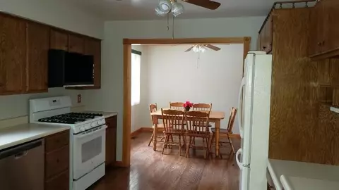 484 Marlpool Dr, Saline, MI 48176 photo 7