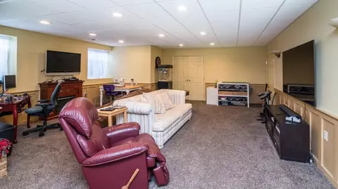 596 Darwin Ct, Saline, MI 48176 photo 60