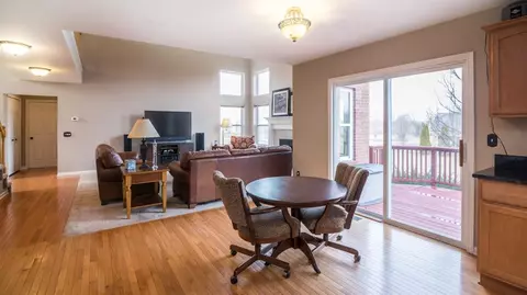 596 Darwin Ct, Saline, MI 48176 photo 23