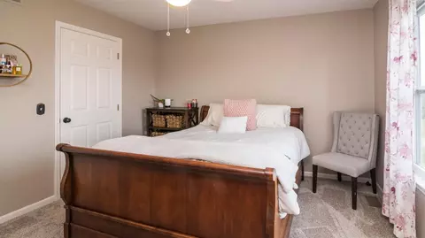596 Darwin Ct, Saline, MI 48176 photo 55