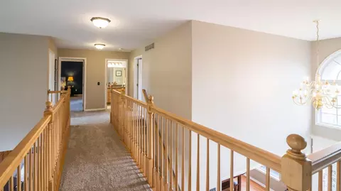 596 Darwin Ct, Saline, MI 48176 photo 37