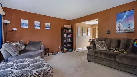 6423 Bedview Dr, Saline, MI 48176 photo 8