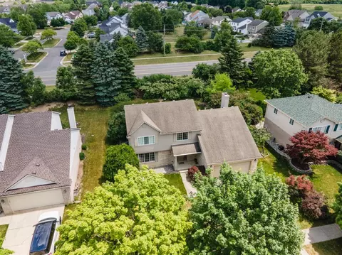 6423 Bedview Dr, Saline, MI 48176 photo 33