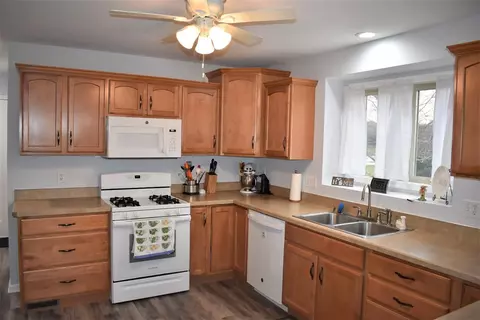 5673 Arrow Ln, Britton, MI 49229 photo 10