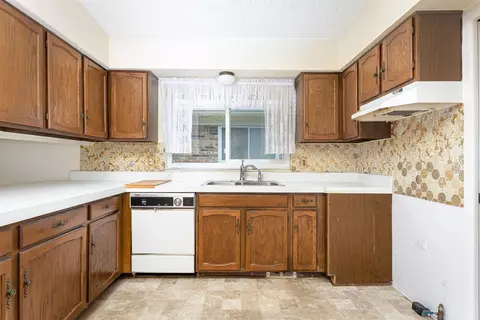 7747 Corbin Dr, Canton, MI 48187 photo 22