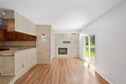 337 Anthony Ct, Adrian, MI 49221 photo 3