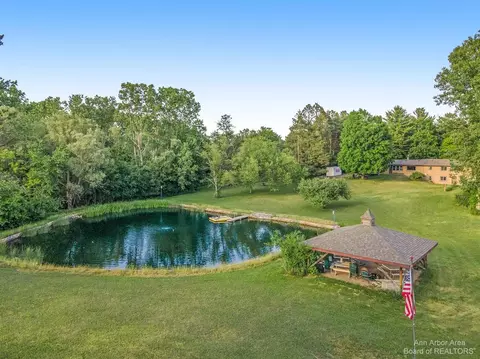 8459 Scully, Dexter, MI 48130 photo 4