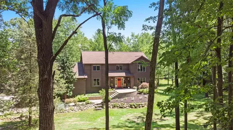 8422 Donovan Rd, Dexter, MI 48130 photo 4