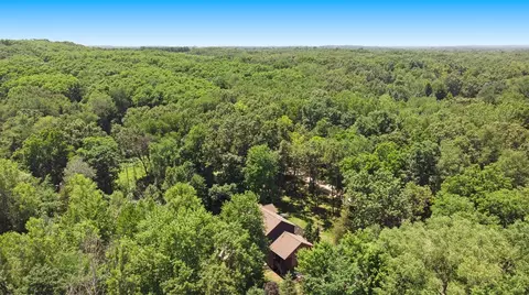 8422 Donovan Rd, Dexter, MI 48130 photo 9