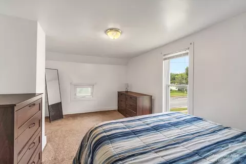 114 E Monroe St, Dundee, MI 48131 photo 27