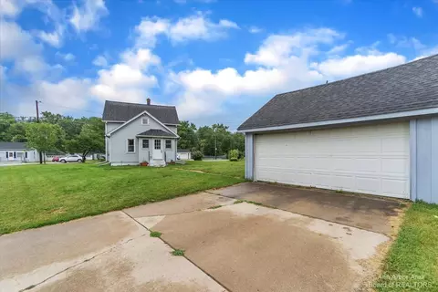 114 E Monroe St, Dundee, MI 48131 photo 35