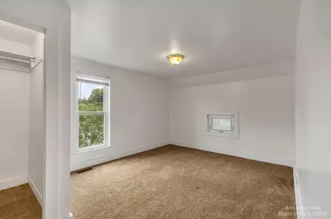 114 E Monroe St, Dundee, MI 48131 photo 28