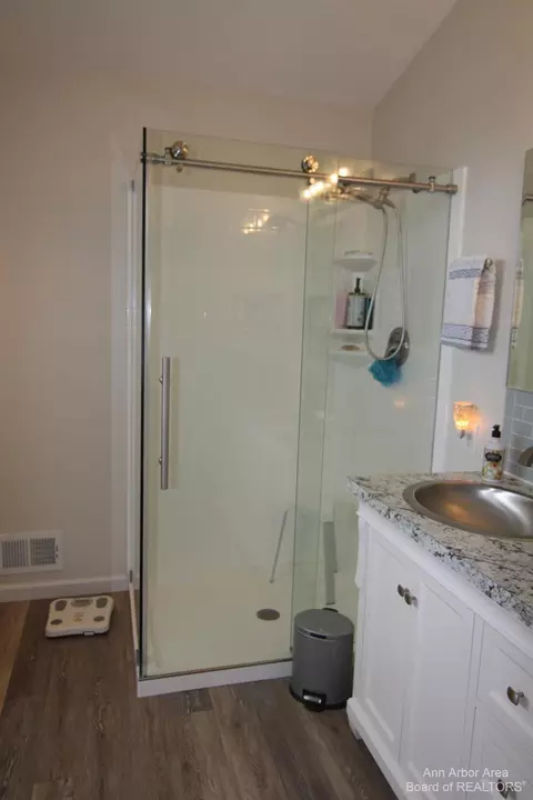 817 Stetson St, Tecumseh, MI 49286 photo 24
