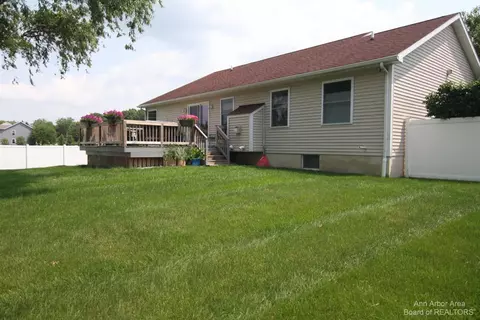 817 Stetson St, Tecumseh, MI 49286 photo 43
