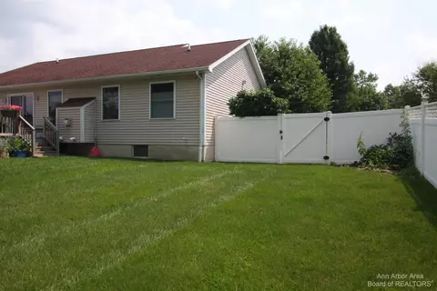 817 Stetson St, Tecumseh, MI 49286 photo 44